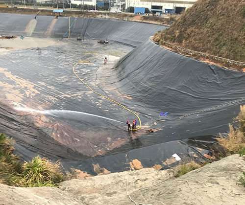 德格废水池清理